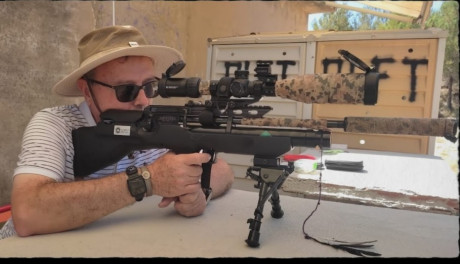 Vendo PCP Bull Pup Wheirauch HW100 BPK del 4,5mm.
Arma en perfecto estado de uso con tóricas revisadas 80