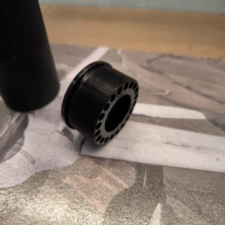 Buenas tardes,

Vendo este carril flotante de 7" proveniente de un AR15, está nuevo

Fabricado en 02