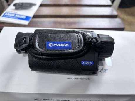 Monocular térmico Púlsar, modelo Axion xm30 S, muy poco uso y en perfecto estado,se vende por no usar,se 01