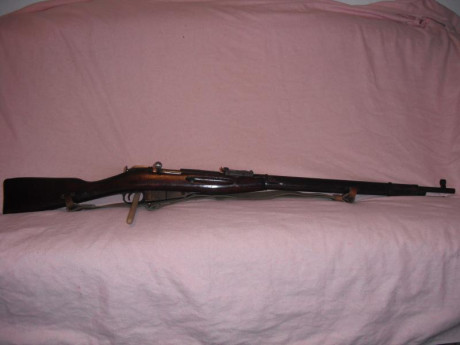 Mosin-Nagant 91/30 de 1937 calibre 7,62x54R, todo original y en muy buen estado. 750€ 81