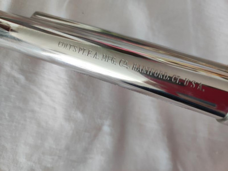 *VENDIDO* COLT SINGLE ACTION ARMY CON CAÑÓN 5"1/2.
ACABADO NICKEL.
ESTADO DE CONSERVACIÓN IMPECABLE 00