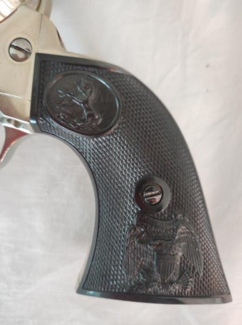 *VENDIDO* COLT SINGLE ACTION ARMY CON CAÑÓN 5"1/2.
ACABADO NICKEL.
ESTADO DE CONSERVACIÓN IMPECABLE 11