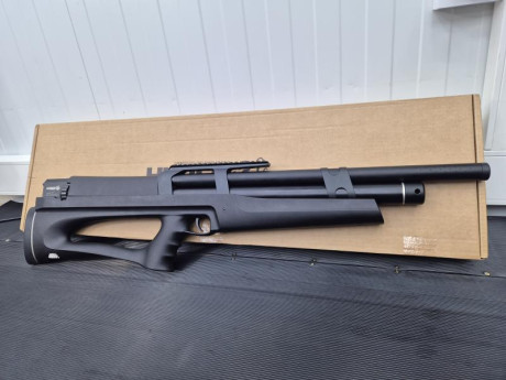 Hola a todos, por aquello de ir haciendo sitio para dejar entrar nuevas carabinas en casa, pongo a la 01