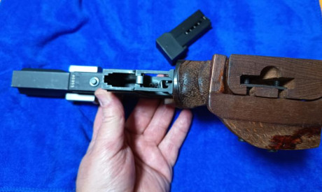 Vendo ésta magnifica Pistola PARDINI en Cal. 32 W.C.
En buenísimo estado, bien mantenida y conservada.
Yo 11