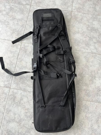Buenas,

Vendo mochila-funda para escopeta/rifle plegable o de pequeñas dimensiones.

Precio: 40€

Se 01