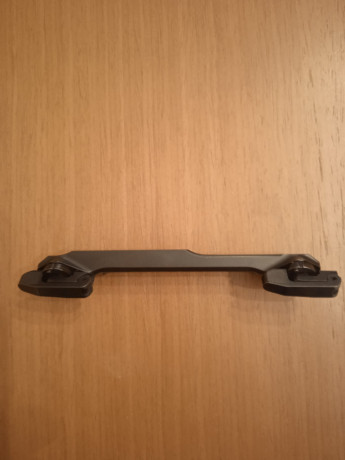 Se vende aimpoint micro h2 con montura  Sum para sauer, se encuentra en Pamplona, precio 750 + portes 01