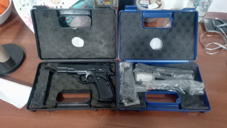 En venta CZ 75B, con kit de conversión Kadet del 22lr 11
