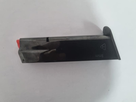 Se vende cargador de Pistola TANFOGLIO LIMITED del 9 Parabellum nuevo. Precio 40 euros. Tlf.607609326 02