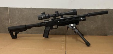 Vendo pistola de PCP snowpeak Pp750 en calibre 4,5 junto con los siguientes accesorios:
Visor theta optics 01