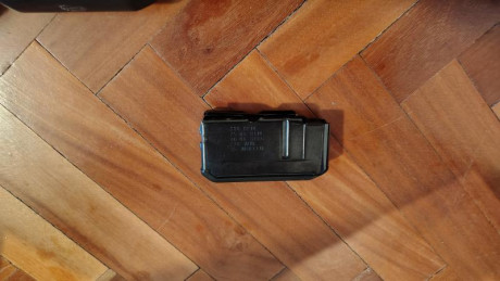 Me quito la F, vendo
una cz 75 customizada por Armería Martinez para ipsc, o standar, 2 cañones, cambiadas 00