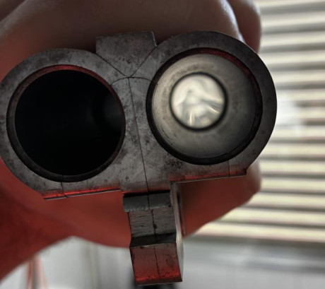 Media pletina, gatillos articulados, cañones de 63,5cms, expulsora, no tiene holguras, buen estado en 111