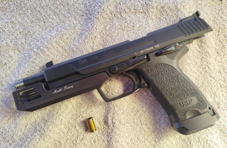    Buenas tardes.

Por necesidad de cupo pongo a la venta mi impecable y super precisa HK USP Élite de 11