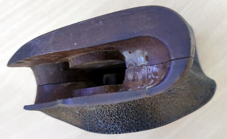 Hola estaba buscando unas cachas anatómicas talla L para un Python de 6".
Ya se que queda súper feo 50