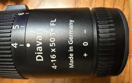  Vendo Visor ZEISS VICTORY DIAVARI 4-16x50 T* FL con Monturas BLASER de Anillas. 
Es el modelo de gama 01