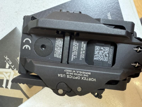 Visor holográfico Vortex AMG® UH-1® GEN II, solo estrenado, garantía de por vida Vortex.
De lo mejor que 10