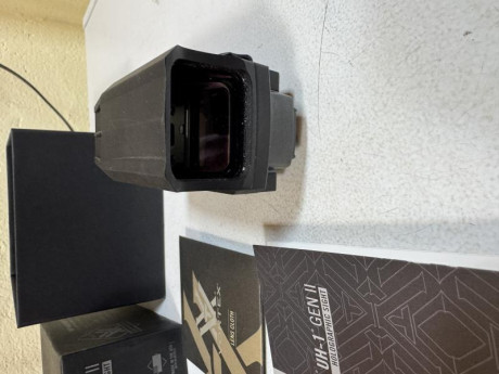 Visor holográfico Vortex AMG® UH-1® GEN II, solo estrenado, garantía de por vida Vortex.
De lo mejor que 22