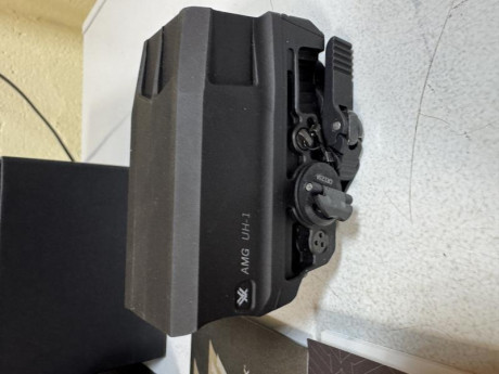 Visor holográfico Vortex AMG® UH-1® GEN II, solo estrenado, garantía de por vida Vortex.
De lo mejor que 21