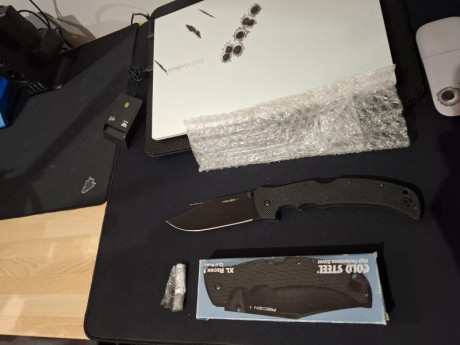 Vendo cold steel recon 1 xl.
Esta en taragona.
200 euros,portes si los hubiera a cargo del comprador. 02