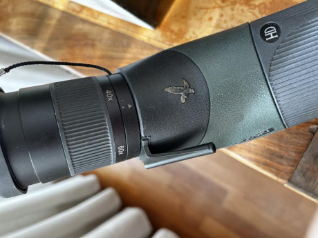 Se cambia este telescopio de alta gama en perfecto estado con su caja original por algún arma corta que 00