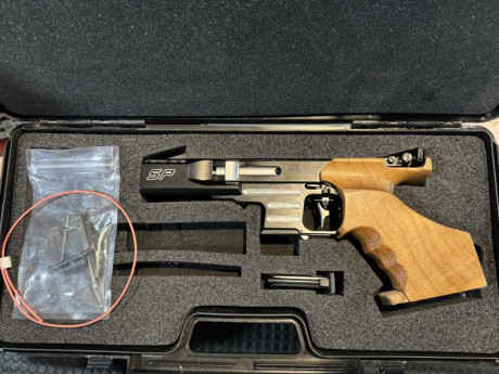 Buenos días, vendo Pardini con dos cañones por 2000 euros,transporte aparte ,un saludo 01