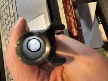 Buenos días, vendo Pardini con dos cañones por 2000 euros,transporte aparte ,un saludo 00