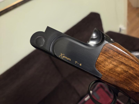 Kemen T4 fabricada y estrenada en 2021, con documentación. 4 cajones disparados. 5 chokes Briley con rosca 10