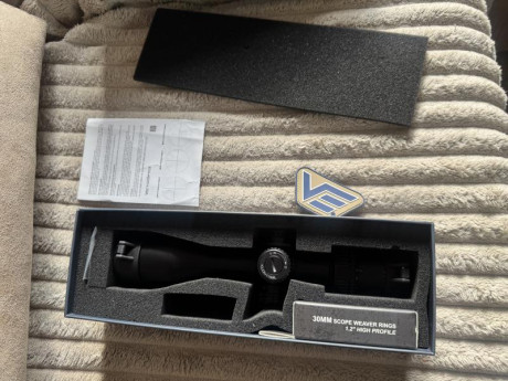 Vendo visor vector óptics veyron 3-12x44 con apenas 50 disparos del .22, primer plano focal, influye anillas, 01