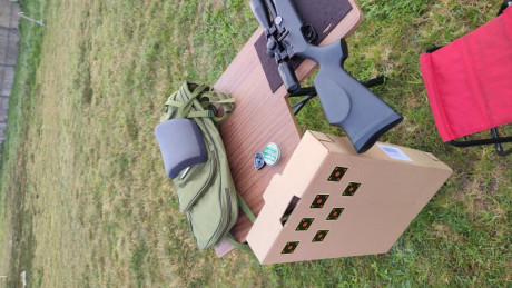 Hola, vendo esta carabina en cal 4.5 y añado el cañon de flechas con 8 flechas,
Lleva plenum Fx instalado, 30