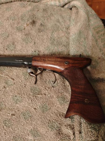 Pistola Underhammer de Arsa, calibre 41, modelo luxe con decoraciones en cañón y cachas decoradas para 02