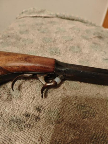 Pistola Underhammer de Arsa, calibre 41, modelo luxe con decoraciones en cañón y cachas decoradas para 10