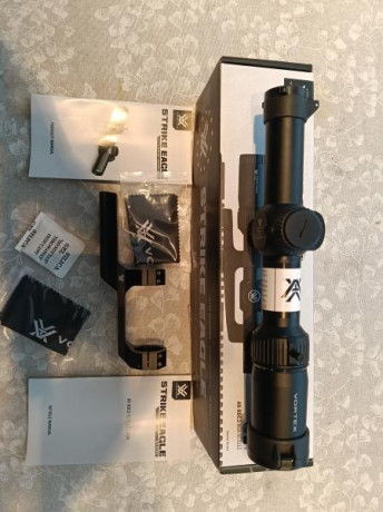 Pues por no serme útil para cazar a rececho..pongo a la venta este visor vortex strike eagle de 1-8x24 00
