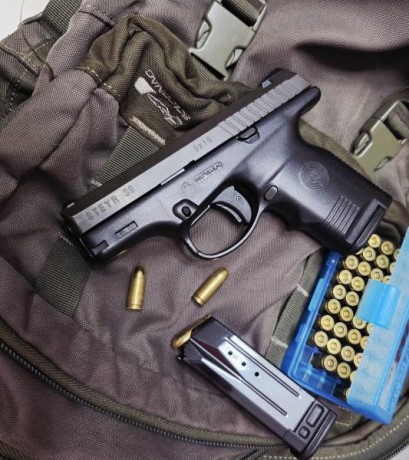 Modelo : S9
Tipo : pistola semiautomática
Calibre : 9×19
Uso específico : defensa personal
Mecánica : 01