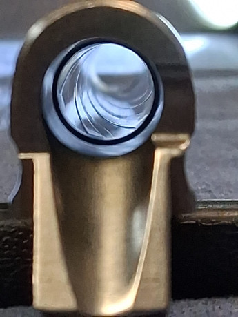 Hola a tod@s os anuncio un arma de un compañero de tiro en Barcelona.

  Vendo Sig p210 6"en perfectisimo 11