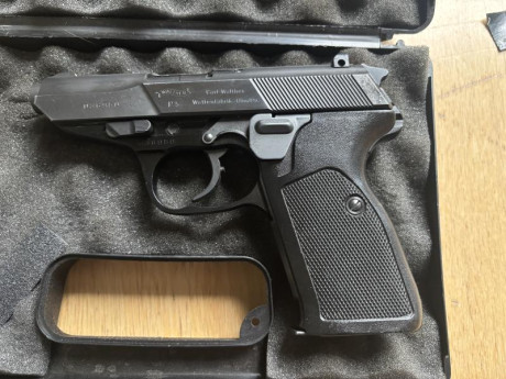 Se vende está formidable pistola con muy poco uso y dos cargadores, está en Barcelona para ver y probar.Precio:450€ 00