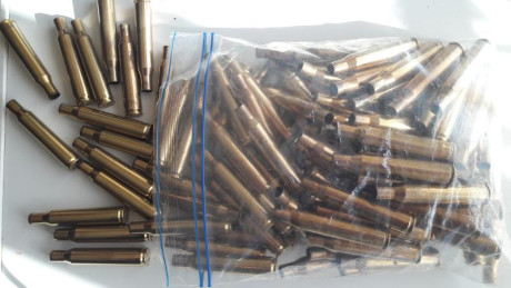 Pongo al venta las siguientes 110 vainas de 270 Winchester:

PVP ……..: 20 €

     * NORMA: 30 u.
     00