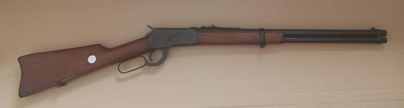 CARABINA TIGRE, modelo corto, calibre 44-40, maderas trabajadas. Se encuentra en Valencia. Precio 450€, 00