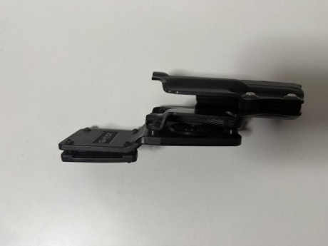 Se vende lote de piezas Glock, junto o por separado, gastos de envío a cargo del comprador. 

1-contrapeso 62