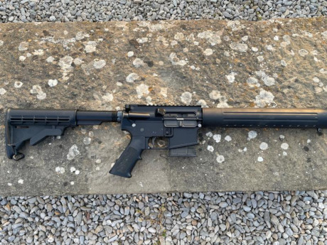 Vendo ar15, cal 222r, Oberlad esta en  muy buen estado, tambien tengo guardamanos y culata original.
Tambien 00