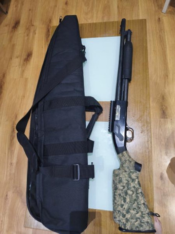 Vendo escopeta de corredera Maverick 88 en excelente estado. Calibre 12, capacidad 5+1. Un arma legendaria 02