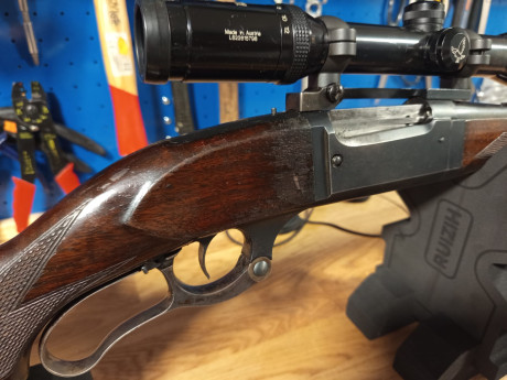 Hola por exceso de armas en mi armero, vendo mi Savage 99 en calibre Savage 250/3000.

El arma funciona 02