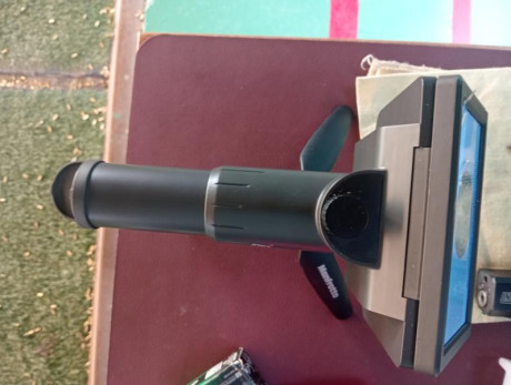 Telescopio digital dnt DigiTele PRO con trípode manfrotto que le da mayor estabilidad, incluido trípode 12