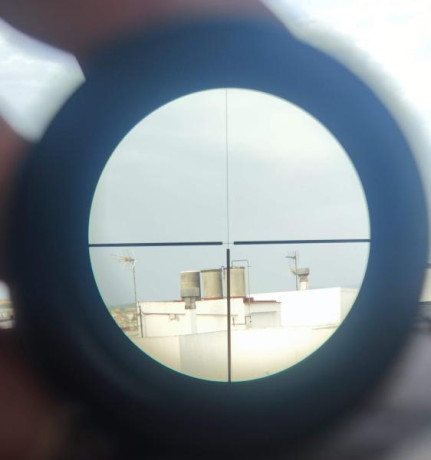 Browning Bar 2 calibre 30-06 prácticamente a estrenar. 
Monturas originales Apel y visor de montería Zeiss 02