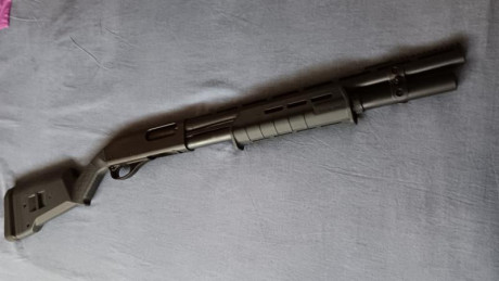 Remington 870 con culata Magpul 7 tiros,en perfecto estado. 500 euros mas fastos. 10