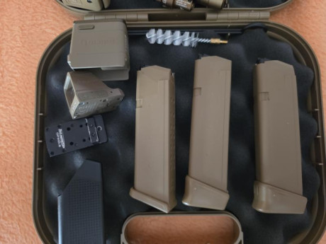 ...Como quiera que poco uso le doy, he decidido deshacerme de mi glock 19x. Pistola con poco mas de 100 00