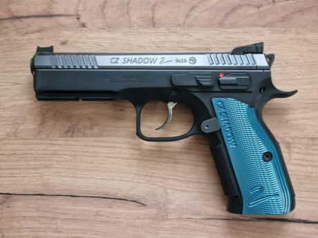 Vendo pistola CZ Shadow 2, con unos 1.000 disparos. Fue usada para IPSC y siempre fue bien cuidada. Caja 30