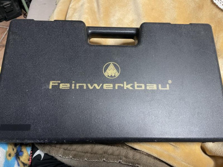 Vendo pistola de tiro a 10 metros estado casi impecable se incluyen dos cilindros herramienta para quitarlos 02