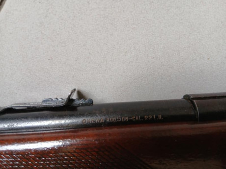 Vendo carabina Onena, calibre. 22. 68 euros. Regalo visor. 
El arma se encuentra en Madrid capital. 02