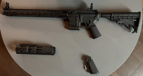 Cambio este magnífico ar15 americano DPMS Panther arms en .300 blk , prácticamente nuevo , menos de 100 02