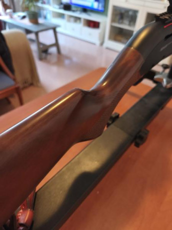 Vendo mi winchester sxr 3006 pocos disparos y muy bien cuidado. El punto rojo no va incluido. Precio 750er 01