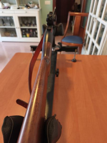 Vendo mi winchester sxr 3006 pocos disparos y muy bien cuidado. El punto rojo no va incluido. Precio 750er 00